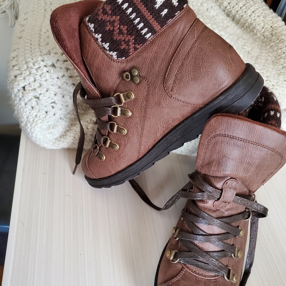 Muk Luk Ankle Boots Brand New no box